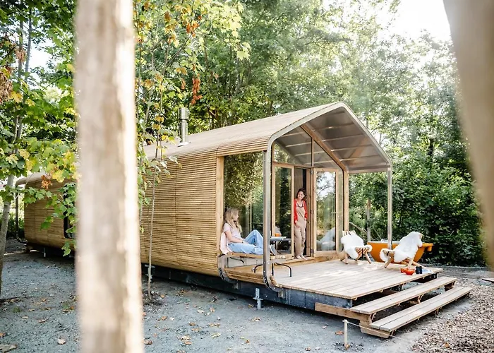 Les D'ostende Отель